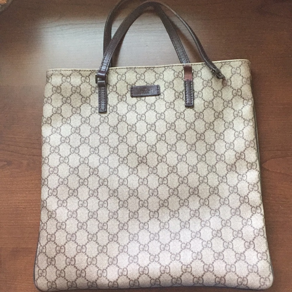 Authentic Leather Gucci Bag